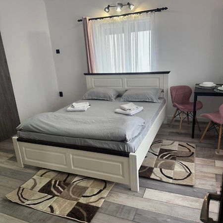 Compact House Daire Kaloşvar Dış mekan fotoğraf