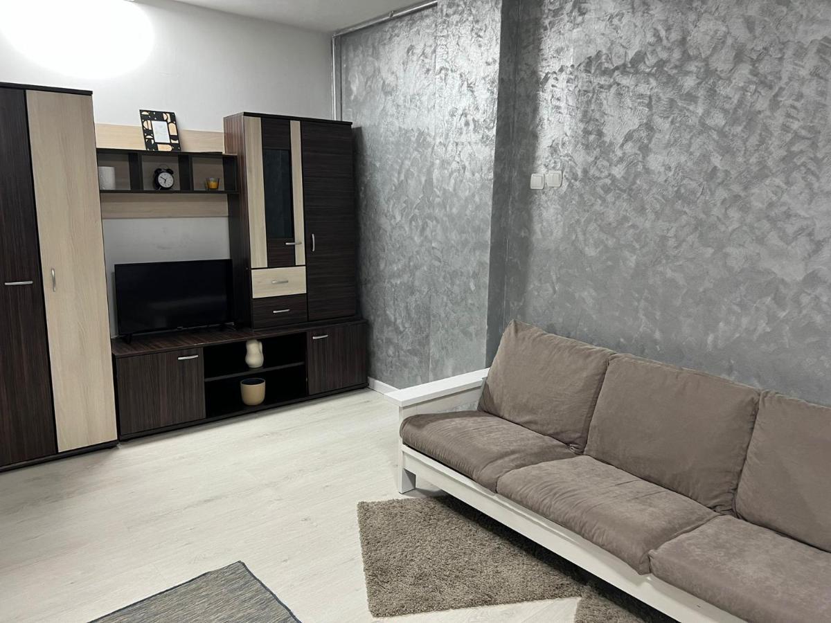 Compact House Daire Kaloşvar Dış mekan fotoğraf