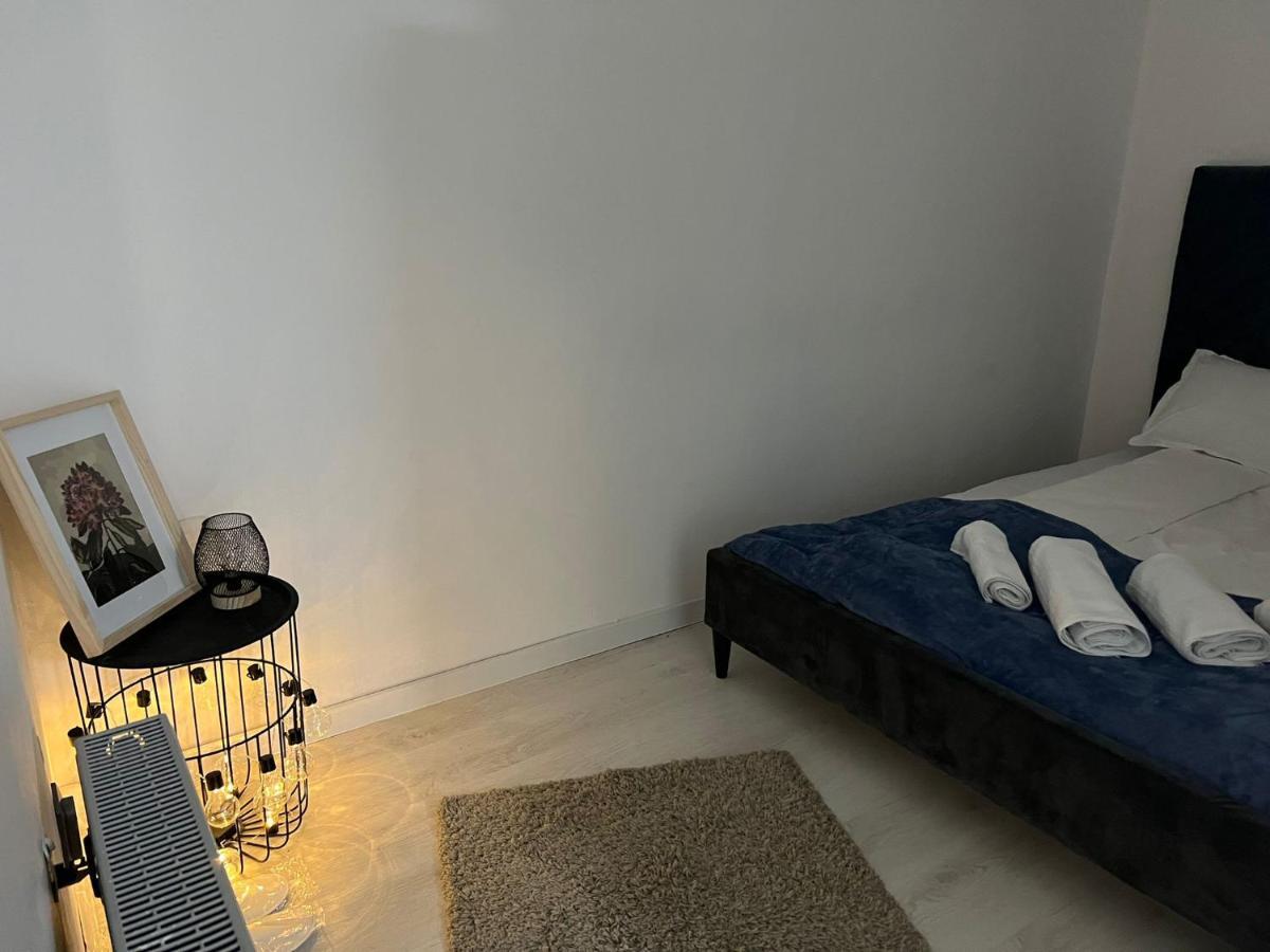 Compact House Daire Kaloşvar Dış mekan fotoğraf