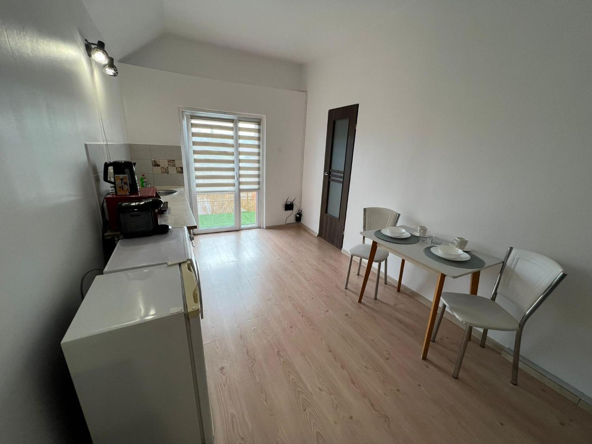 Compact House Daire Kaloşvar Dış mekan fotoğraf