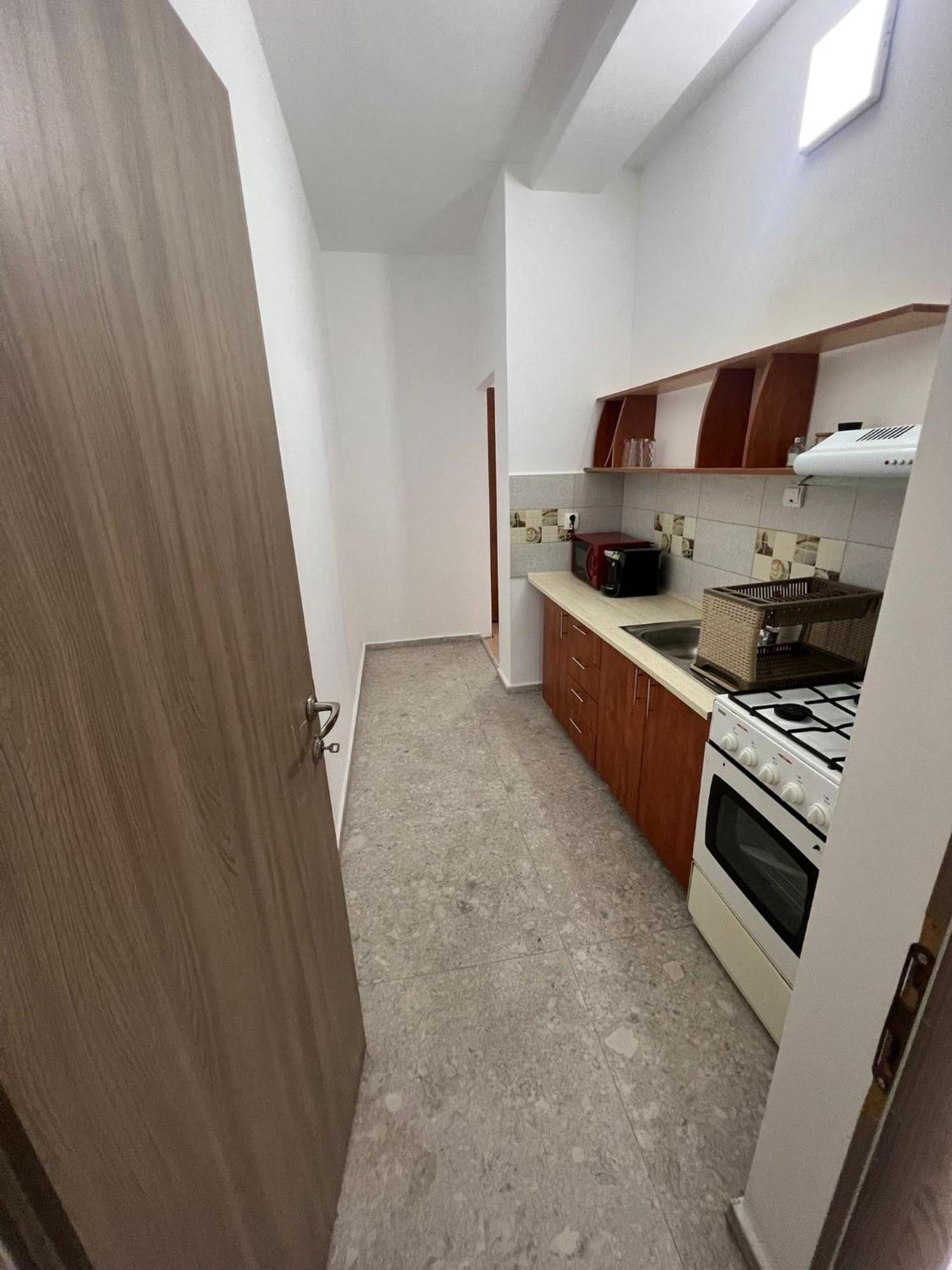 Compact House Daire Kaloşvar Dış mekan fotoğraf