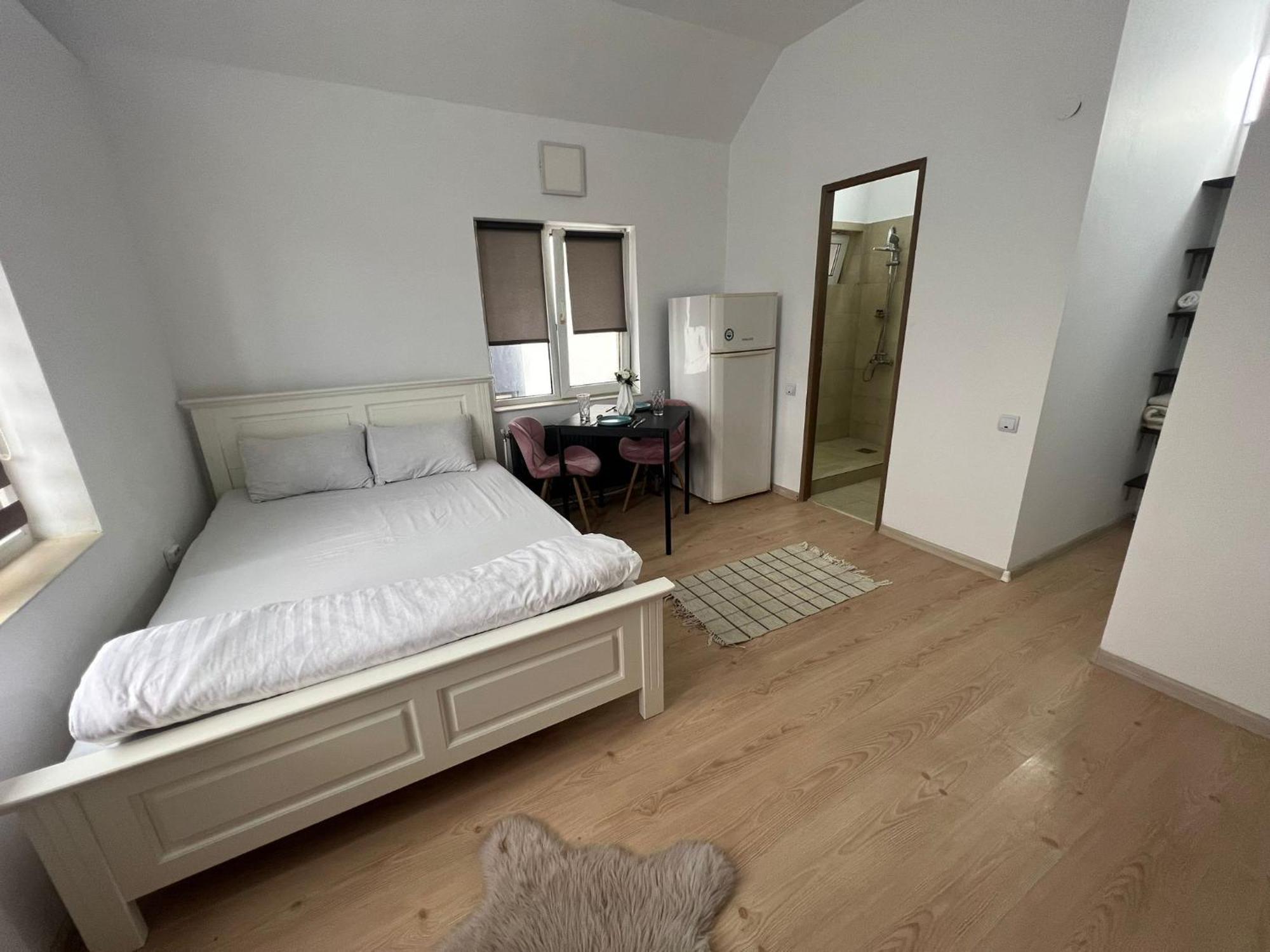 Compact House Daire Kaloşvar Dış mekan fotoğraf