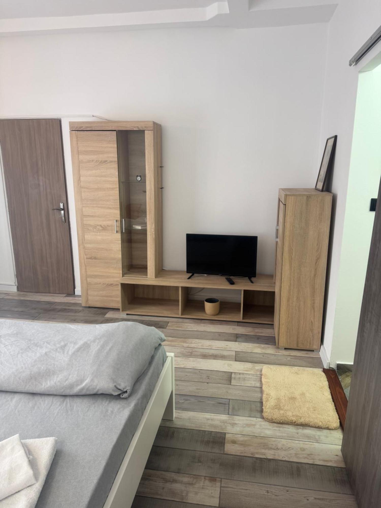 Compact House Daire Kaloşvar Dış mekan fotoğraf